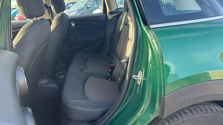 MINI Hatchback 1.5 Cooper Classic II 5dr Petrol Hatchback